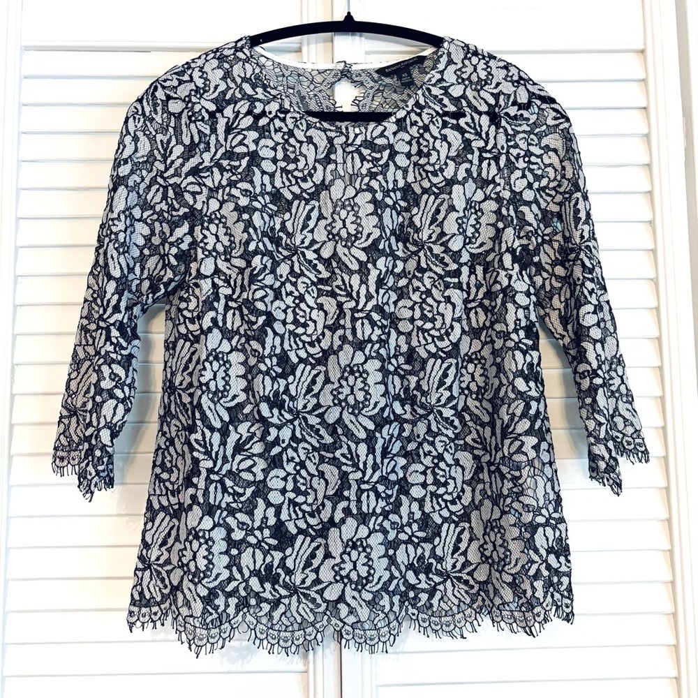 Banana Republic Black and Gray Lace Floral 3/4 Sleeve Blouse Size XS